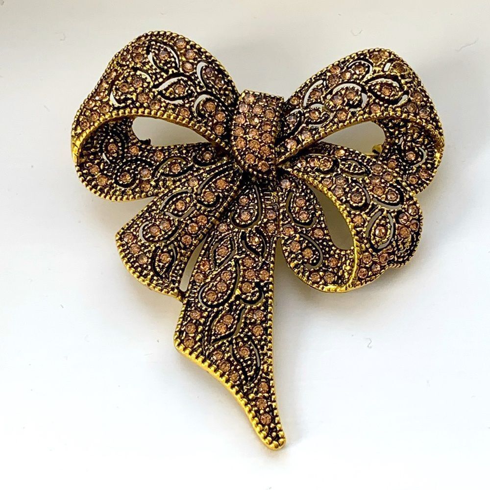 Bow Brooch – Marcasite Style in Antique Gold Tone Openwork Setting
